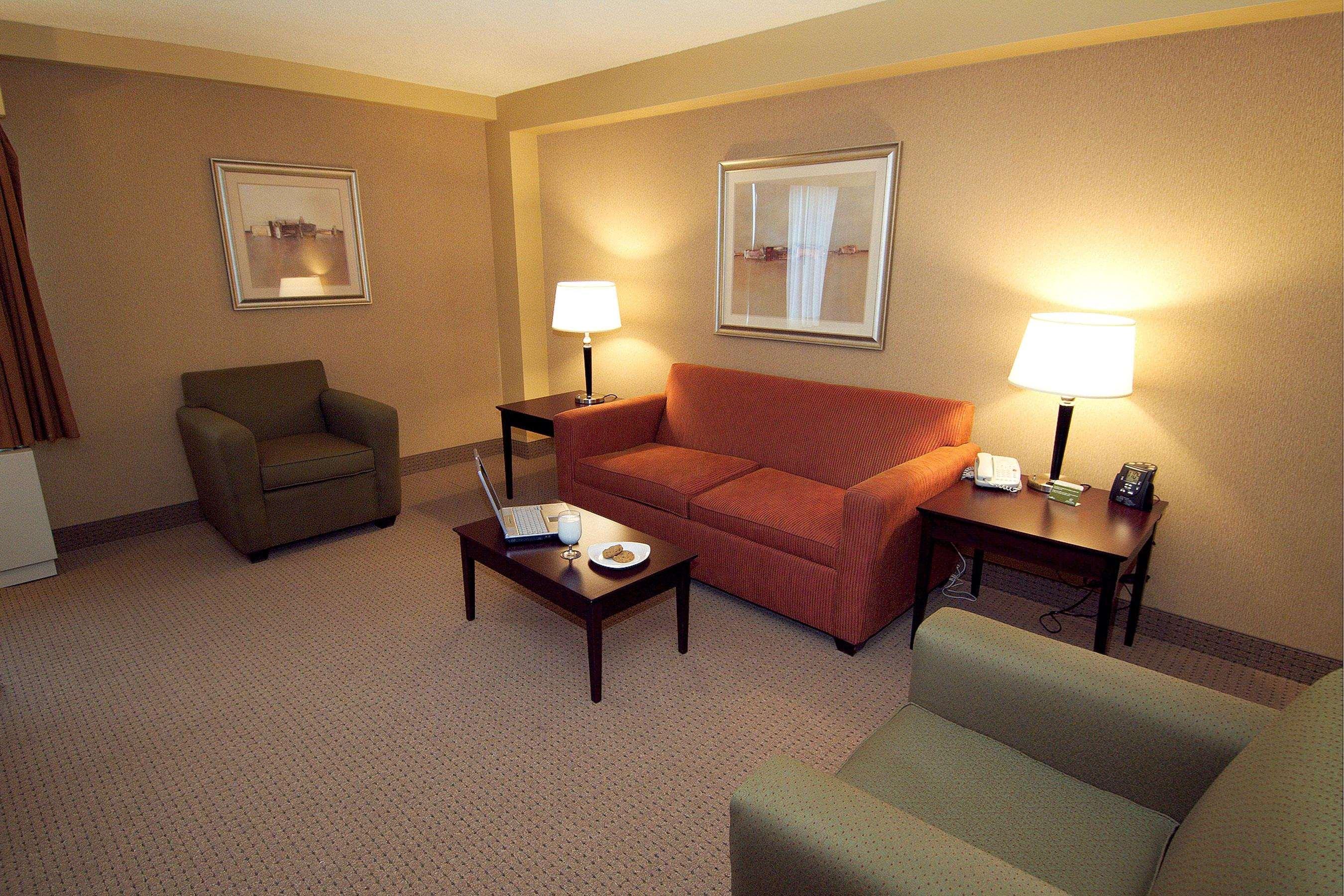 Doubletree By Hilton Pittsburgh Airport Hotel Moon Township Buitenkant foto