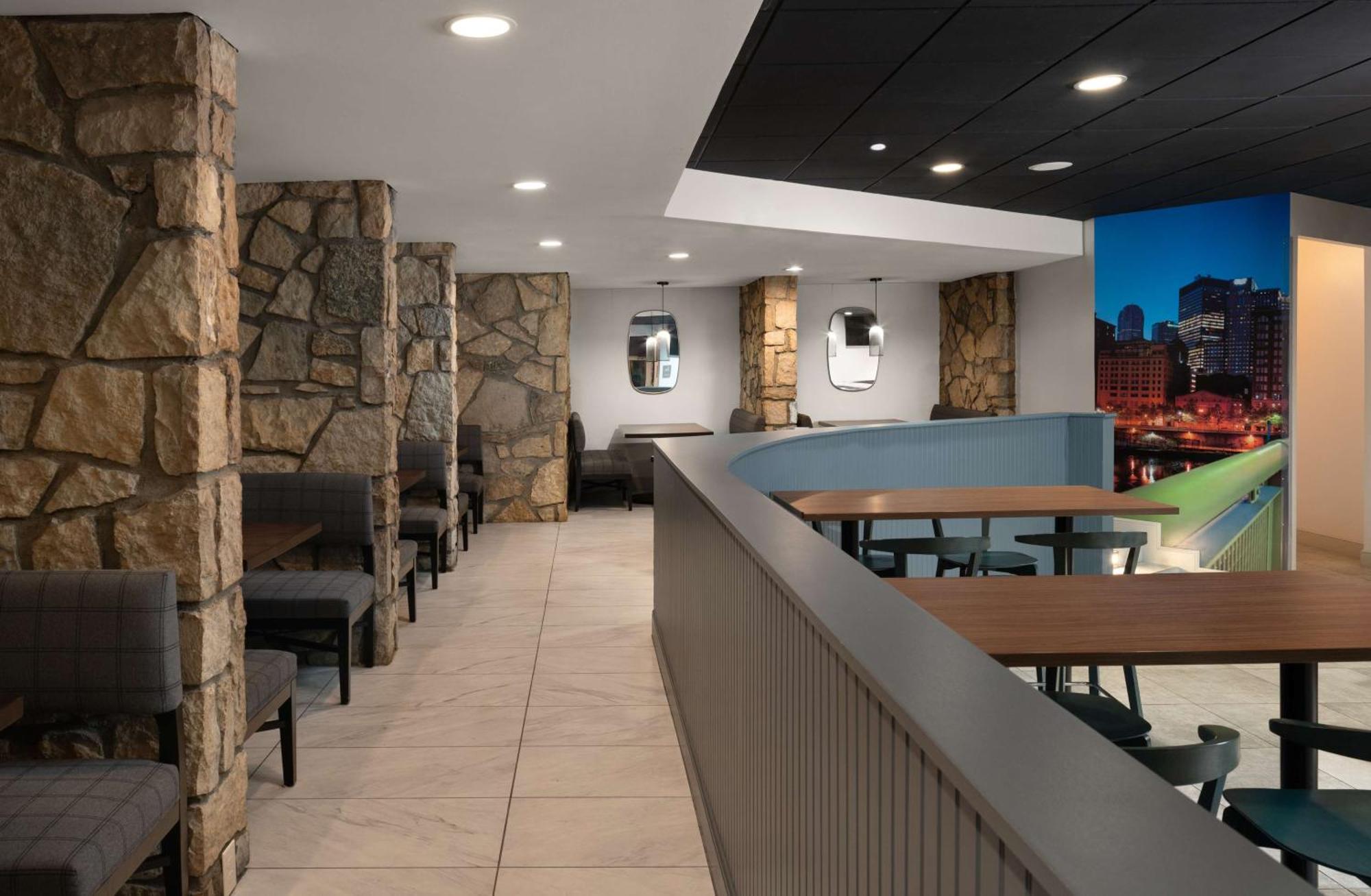 Doubletree By Hilton Pittsburgh Airport Hotel Moon Township Buitenkant foto